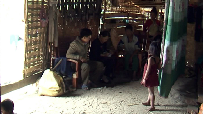 Hiện nay trên địa bàn tỉnh Điện Biên vẫn còn hơn 12.ngàn hộ với gần 60 ngàn nhân khẩu thiếu đói xảy ra khi giáp vụ