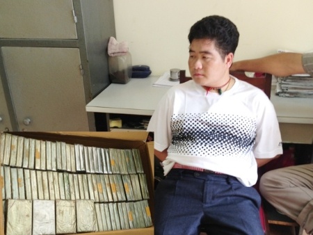 Trùm ma túy Giàng A Tàng và tang vật bị thu giữ