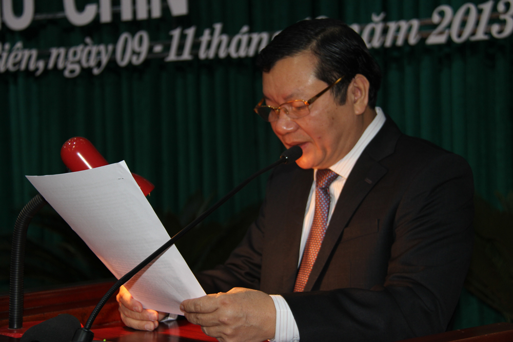 Đ/c Nguyễn Thanh Tùng, Phó Bí thư Thường trực Tỉnh ủy, Chủ tịch HĐND tỉnh phát biểu khai mạc kỳ họp.