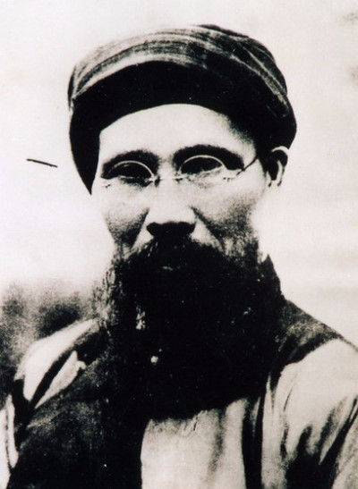 Cụ Phan Bội Châu.