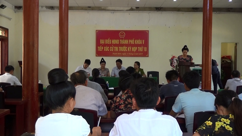 Hội nghị tiếp xúc cử tri tại thành phố Điện Biên Phủ