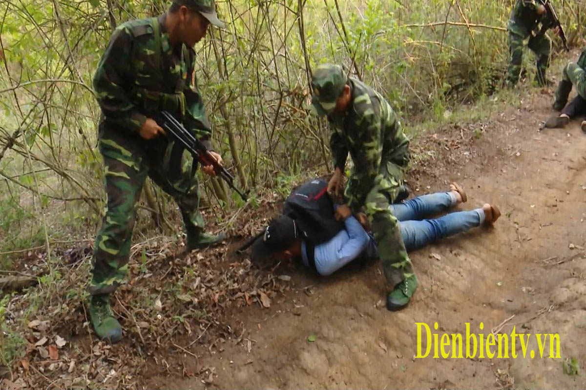 Lực lượng phòng chống ma tuý và tội phạm Bộ đội Biên phòng tỉnh Điện Biên bắt đối tượng vận chuyển ma túy