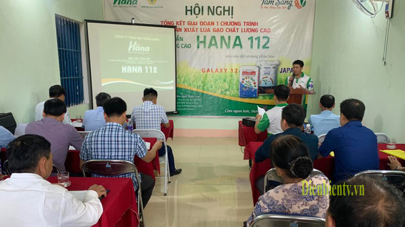 Hội nghị tổng kết giai đoạn 1 mô hình liên kết sản xuất giống lúa HaNa 112 theo hướng hữu cơ gắn với tiêu thụ sản  phẩm, vụ Đông xuân 2019-2020.