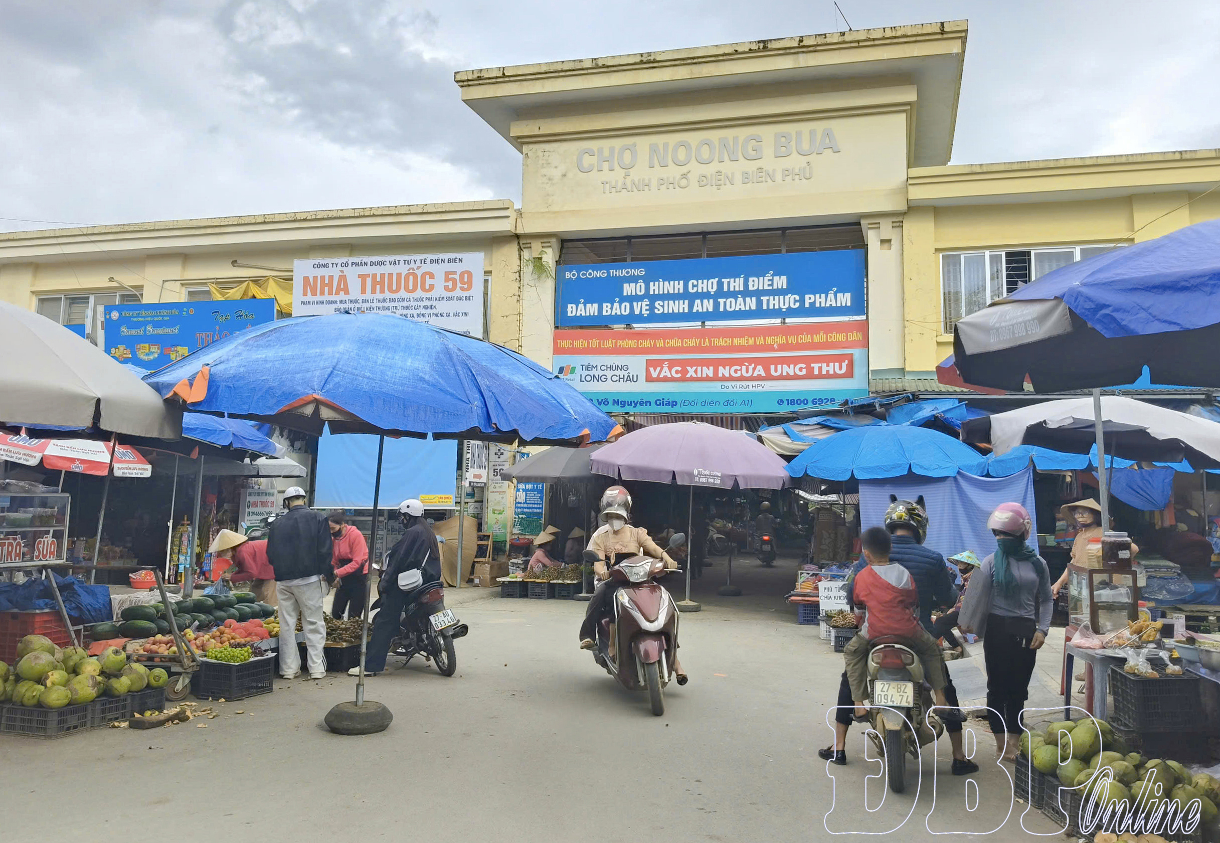 Gỡ &quot;nút thắt&quot; trong phát triển chợ ở Điện Biên