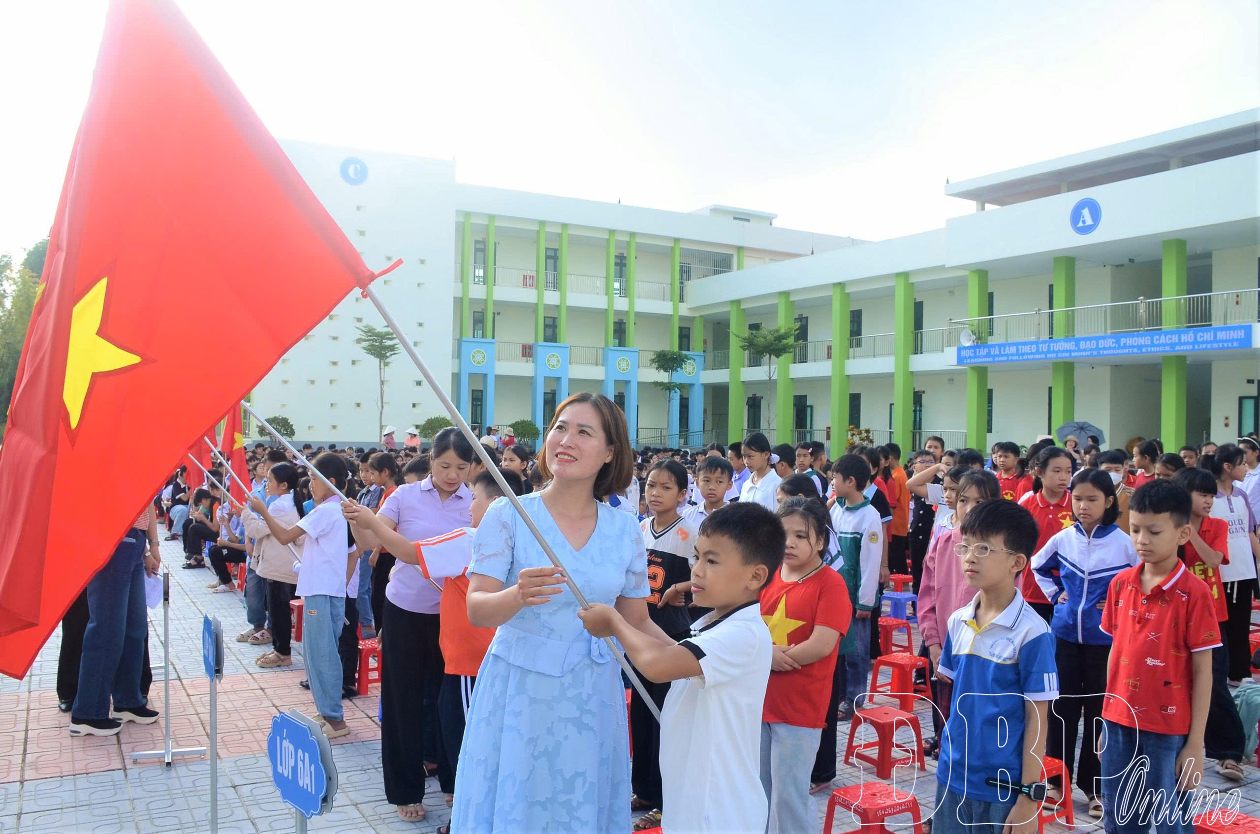 Luồng sinh khí mới cho giáo dục