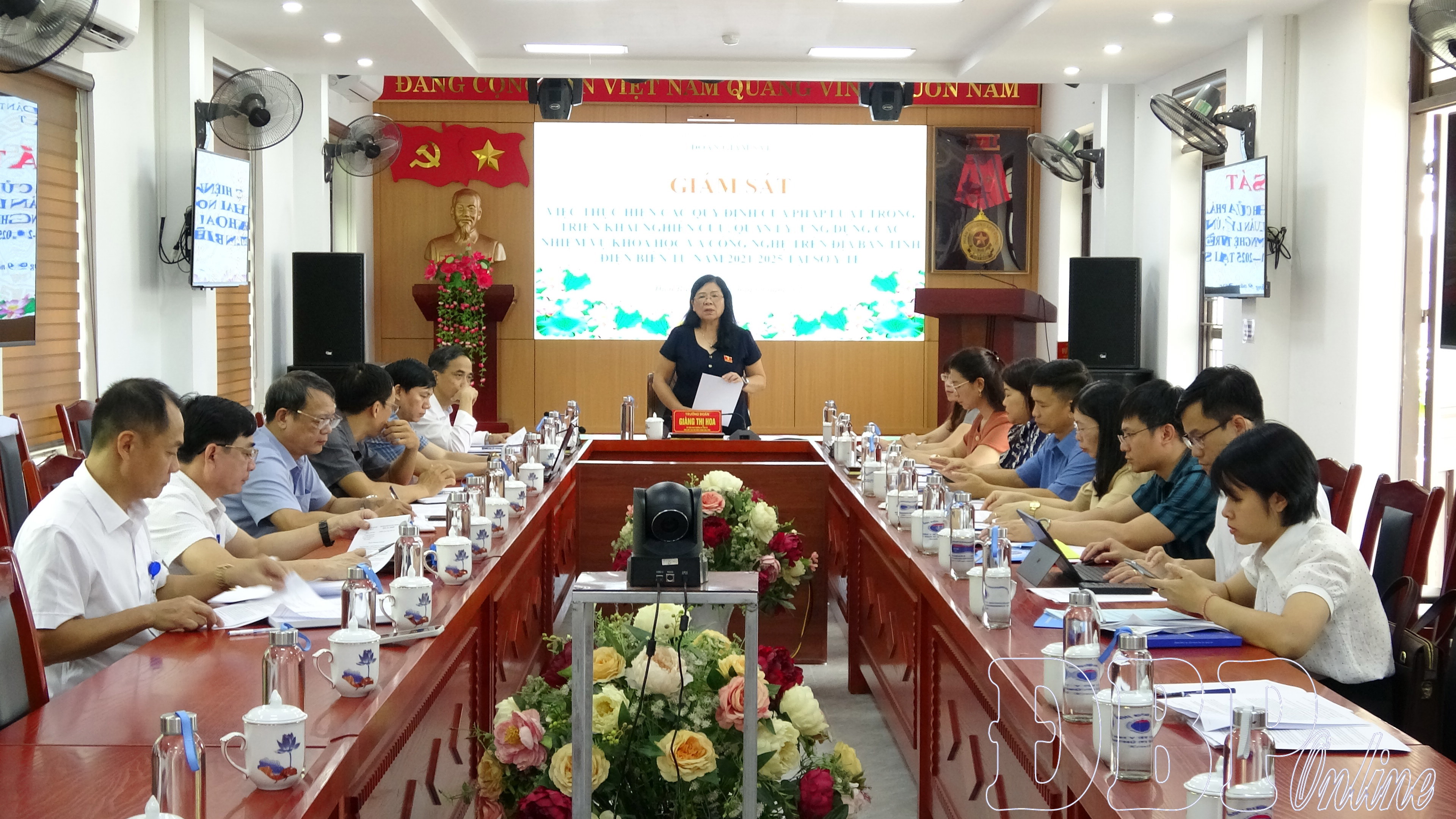 Thường trực HĐND tỉnh giám sát chuyên đề tại Sở Y tế